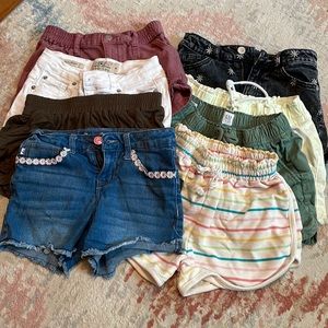 8 pairs of girls shorts sizes 8-10